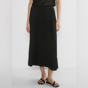 NWT Babaton Ladder Skirt - Black - Medium